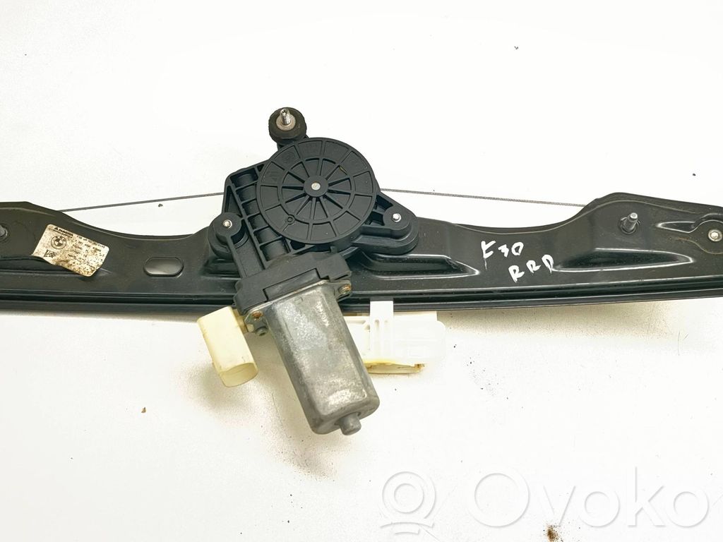 BMW 3 F30 F35 F31 Elektryczny podnośnik szyby drzwi tylnych 