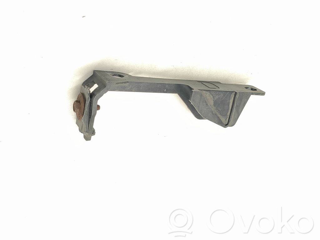 Citroen C4 I Headlight/headlamp mounting bracket 