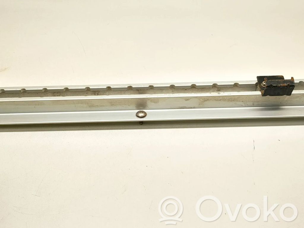 Wykładzina bagażnika   93396EB000,SRR14337