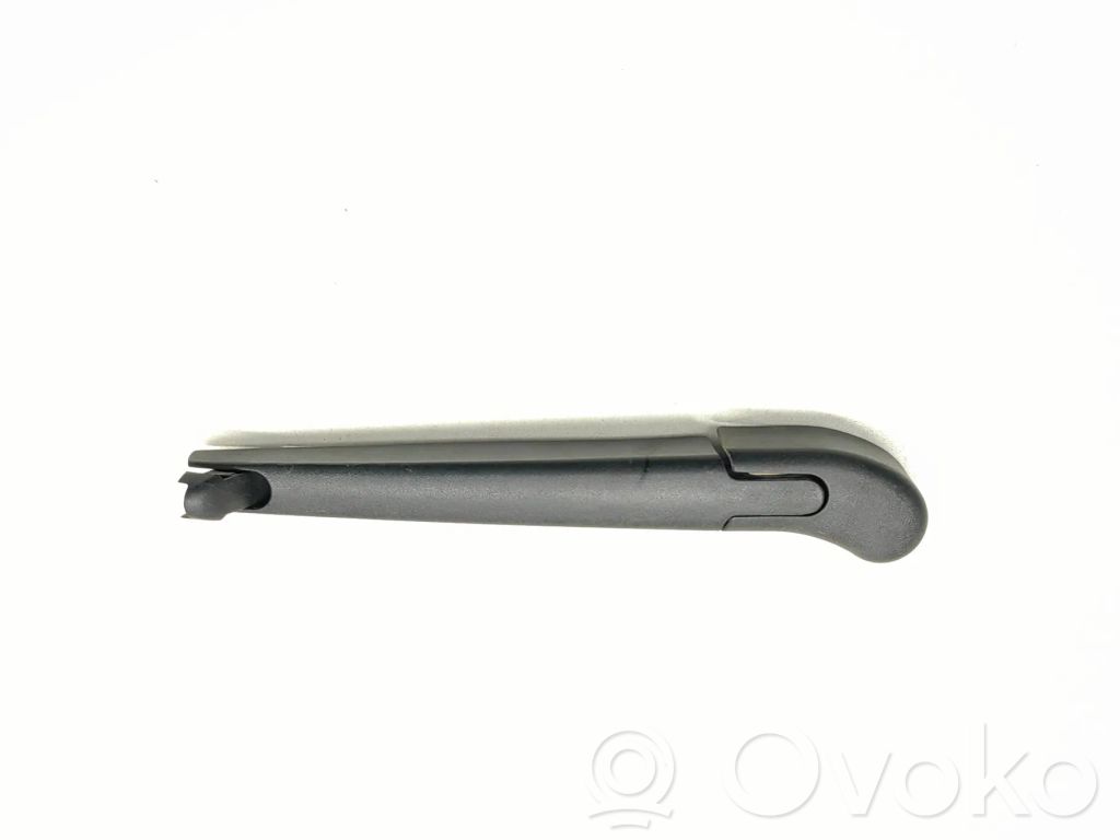 Rear wiper blade