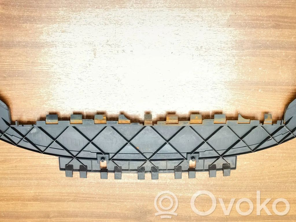 Volvo V50 Bampera apakšas aizsargs 