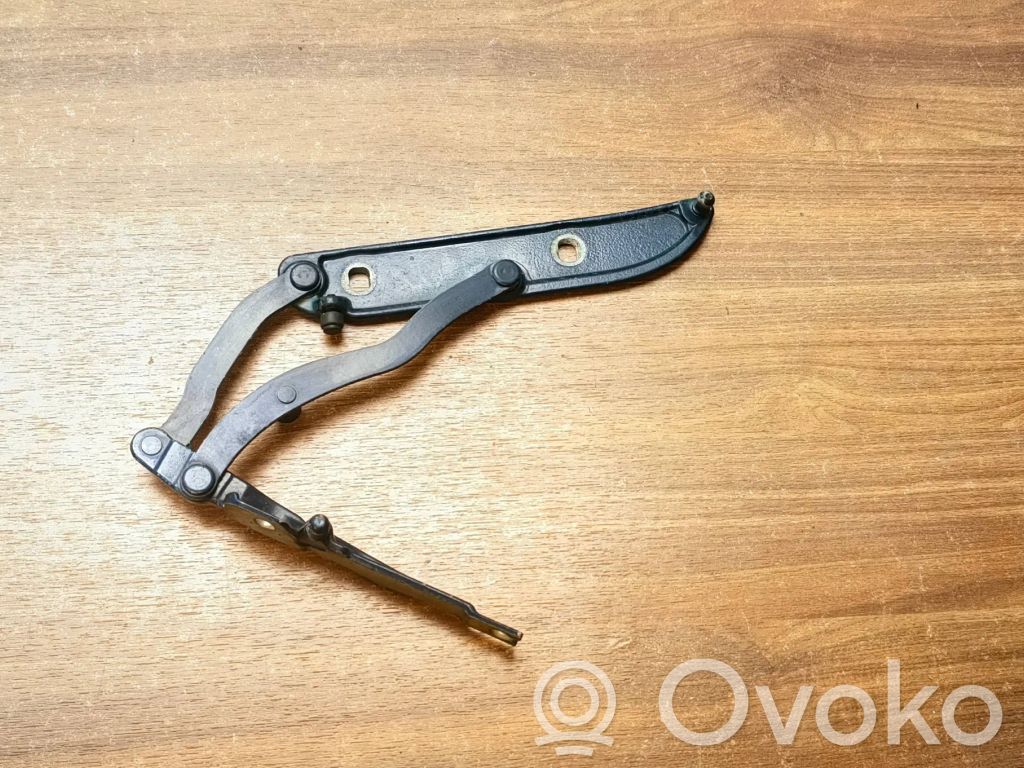 BMW 3 E46 Tailgate/trunk/boot hinge 