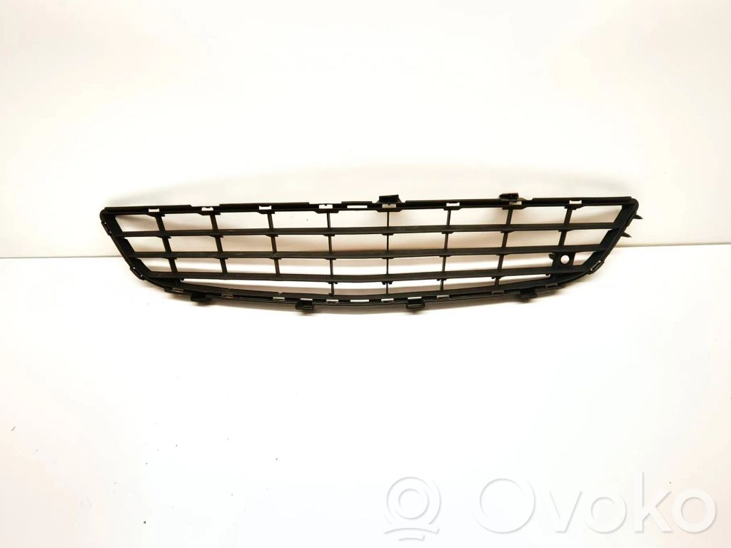 Opel Vectra C Front bumper lower grill 