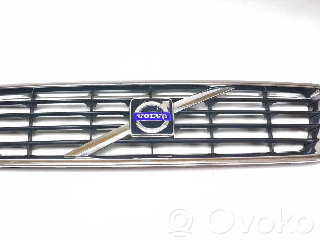 Volvo C30 Front grill 