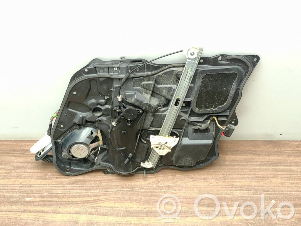 Mazda 3 I Elektryczny podnośnik szyby drzwi przednich 