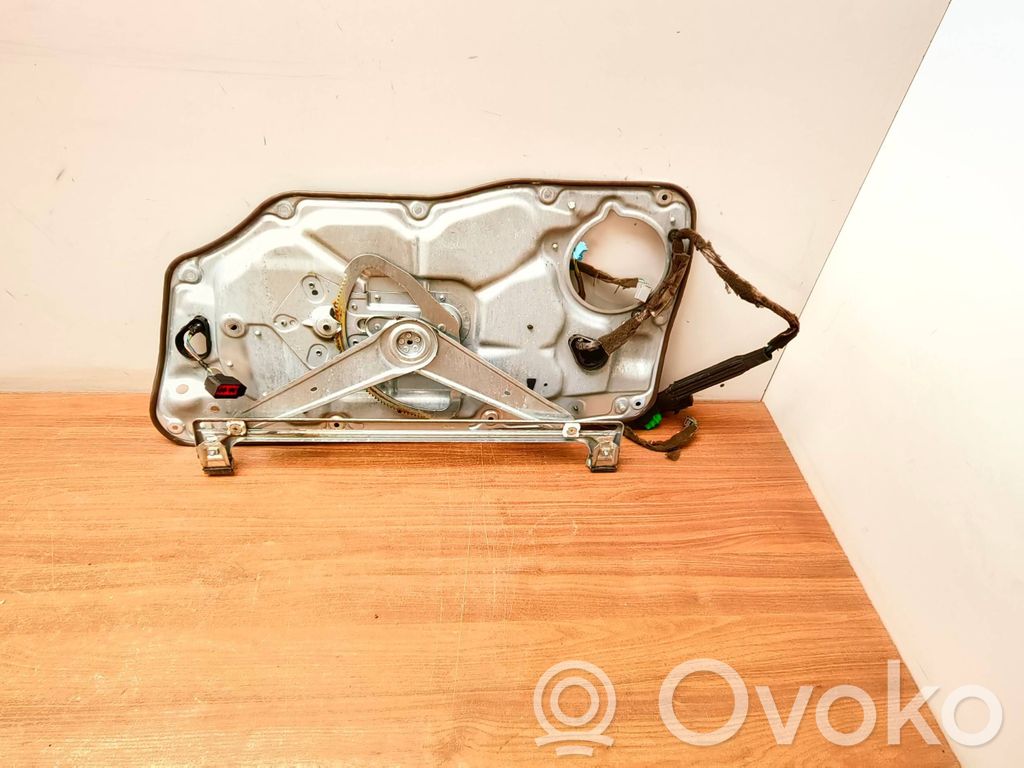 Mechanizm podnoszenia szyby przedniej bez silnika   983039