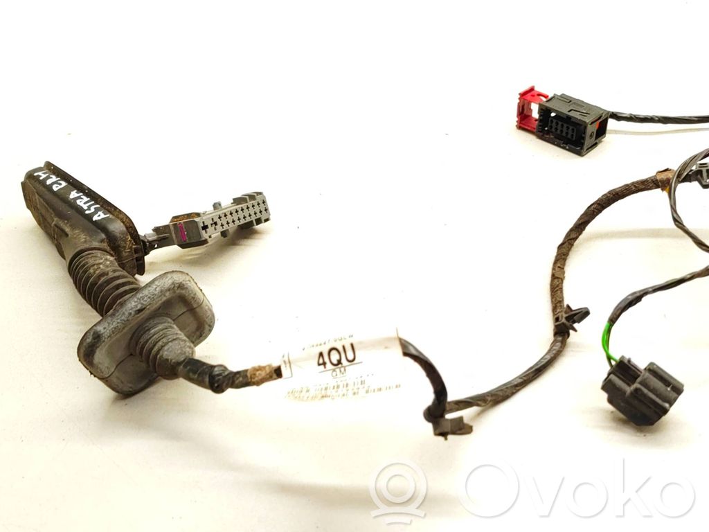 Opel Astra J Cableado de puerta trasera 