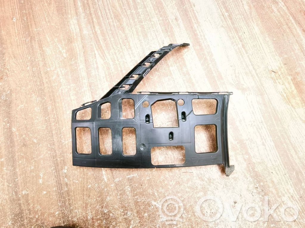 Skoda Octavia Mk3 (5E) Front bumper mounting bracket 