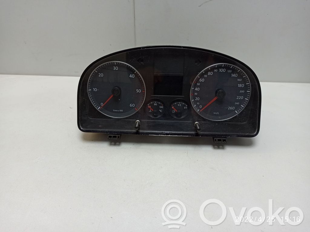 Volkswagen Touran I Speedometer (instrument cluster) 