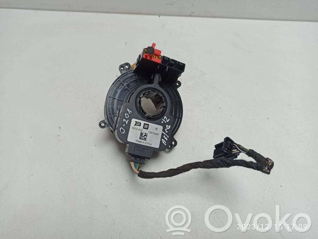 Sensor de ángulo de dirección   13579487