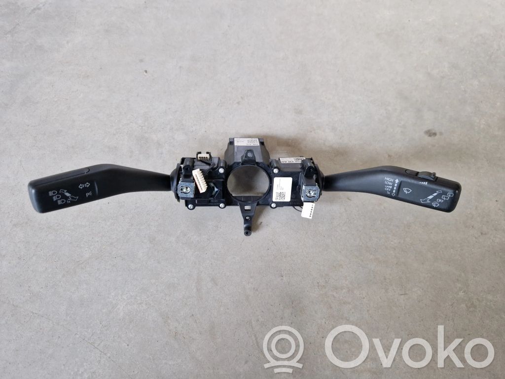 Skoda Yeti (5L) Indicator stalk 