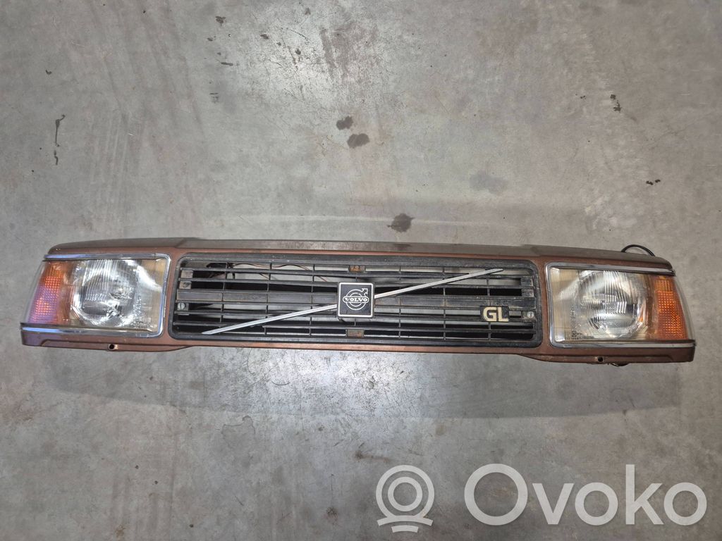 Volvo 343 -  345 Kit frontale 
