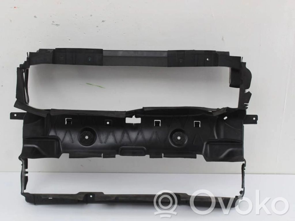 BMW 3 G20 G21 Wlot / Kanał powietrza intercoolera 