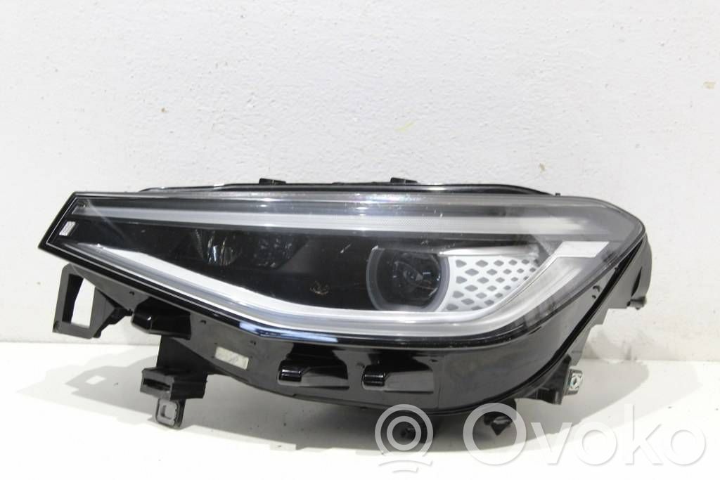 Volkswagen ID.4 Lampa przednia 