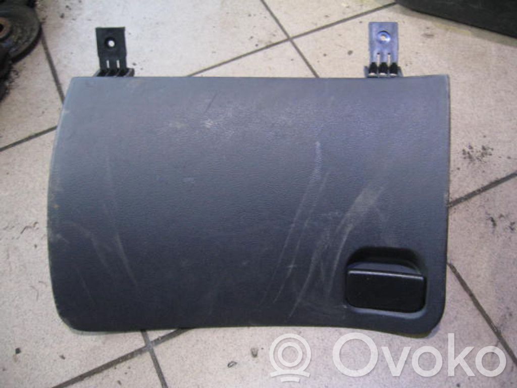 Guantera   V97FBA06024AAW