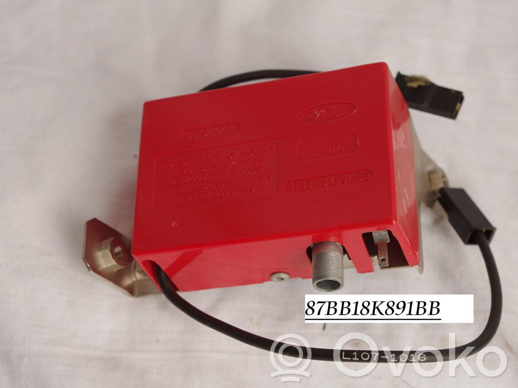 Antenos stiprintuvas   87BB18K891BB,GREATBRITAIN