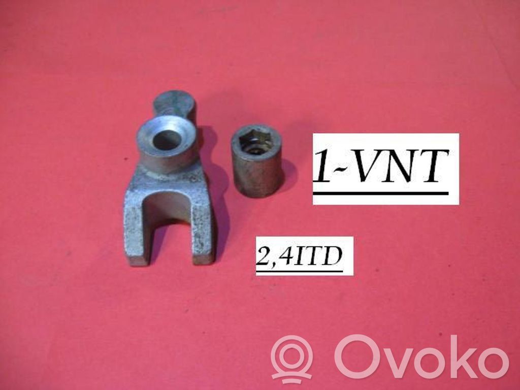 Fiat Bravo - Brava Abrazadera del inyector de combustible 