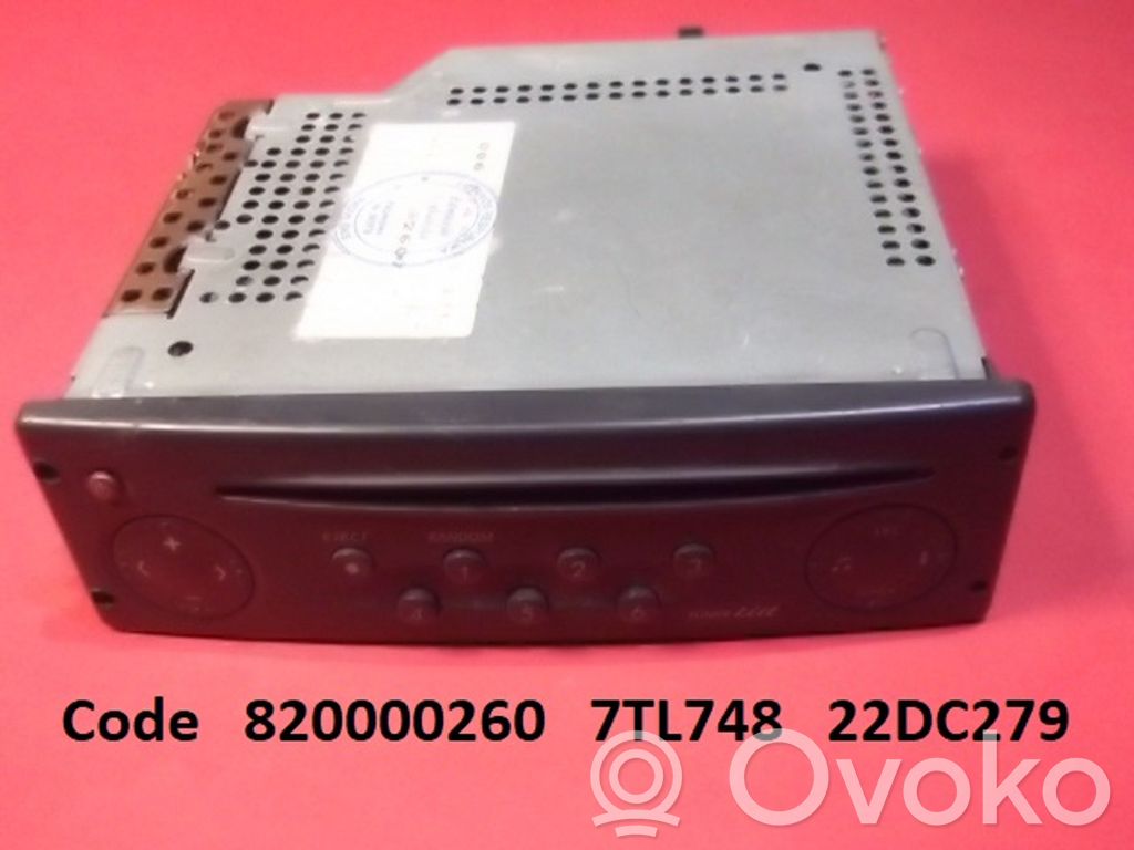 Renault Clio II Panel / Radioodtwarzacz CD/DVD/GPS 