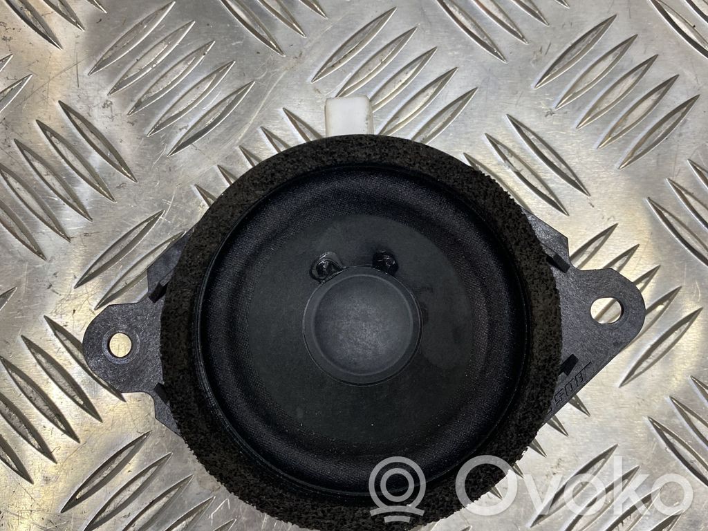 Mazda CX-7 Parcel shelf speaker 