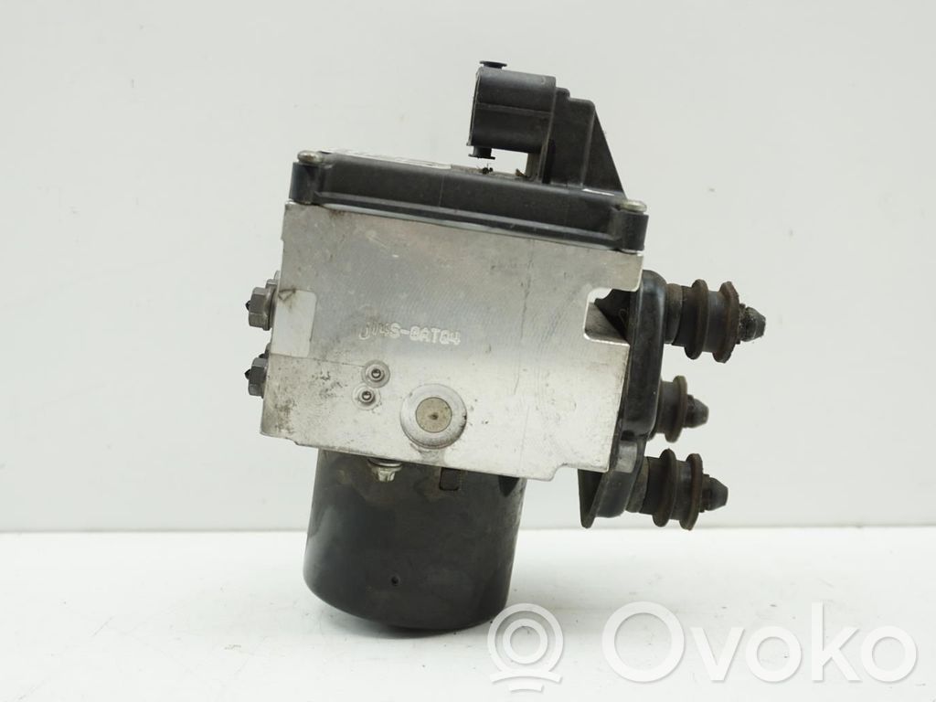 Volkswagen PASSAT B6 Bomba de ABS 