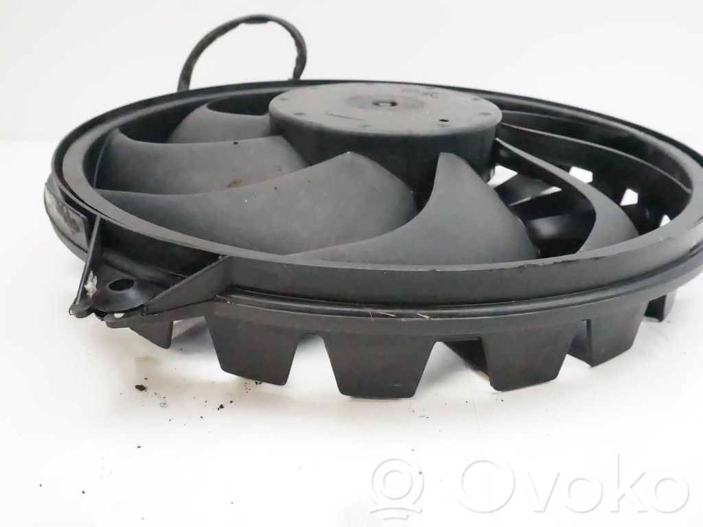 Citroen Jumpy Elektrisks radiatoru ventilators 