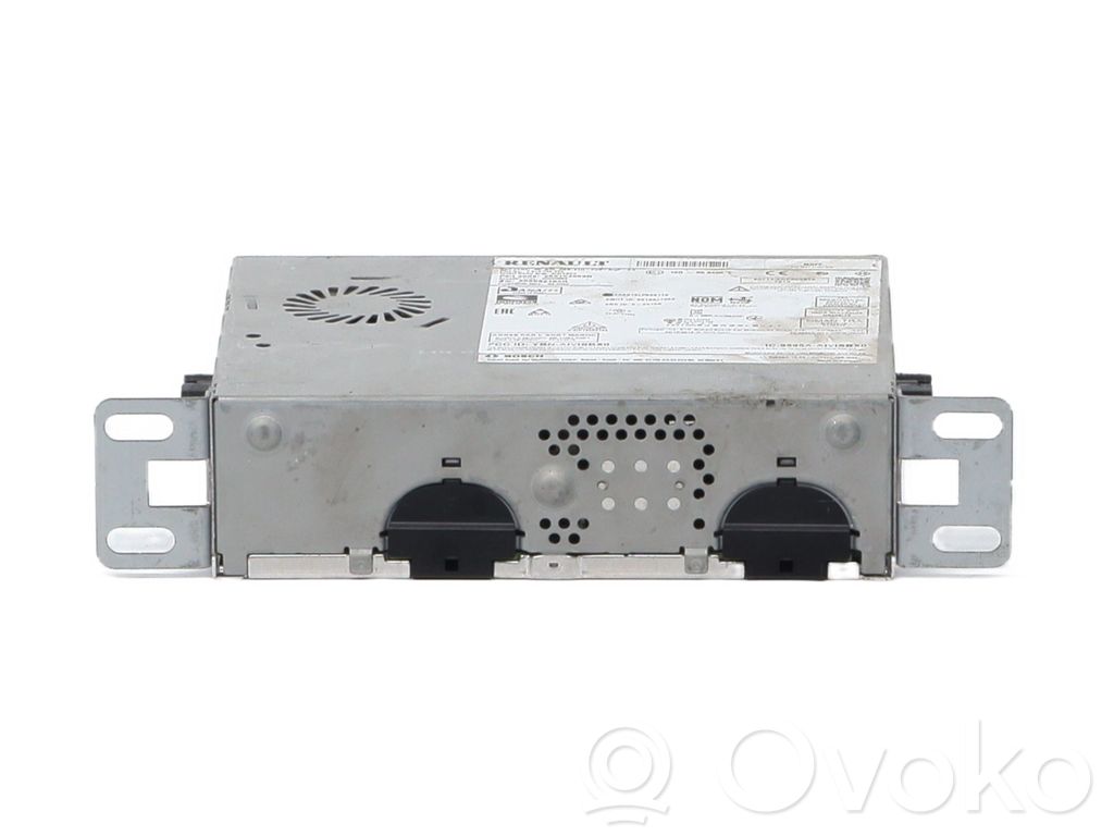 Renault Megane IV Panel / Radioodtwarzacz CD/DVD/GPS 