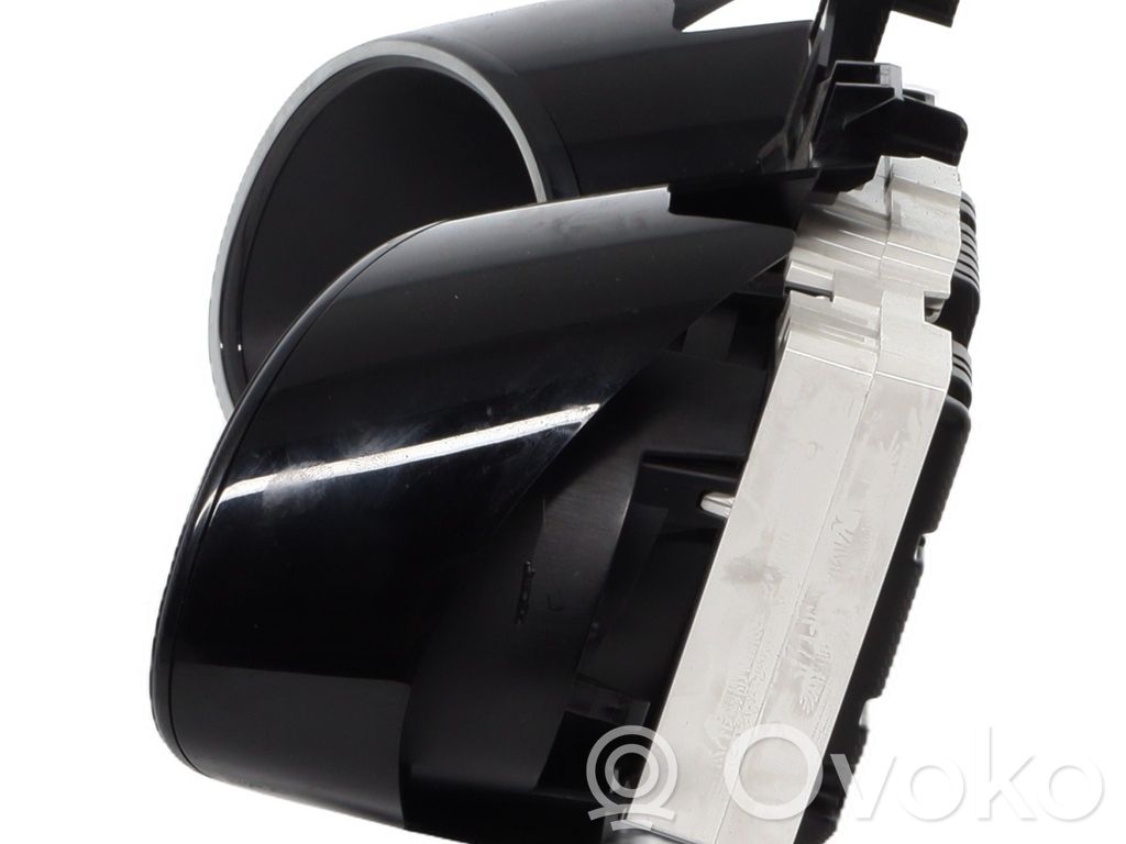 Renault Clio IV Speedometer (instrument cluster) 
