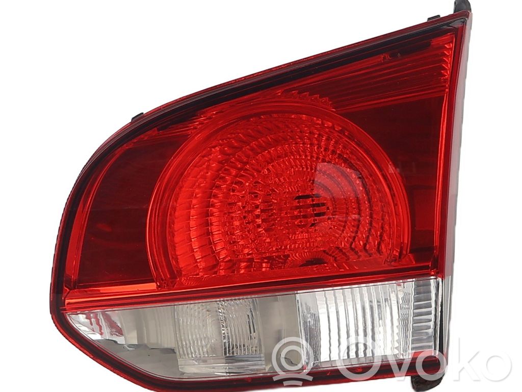 Volkswagen Golf VI Takaluukun takavalot 