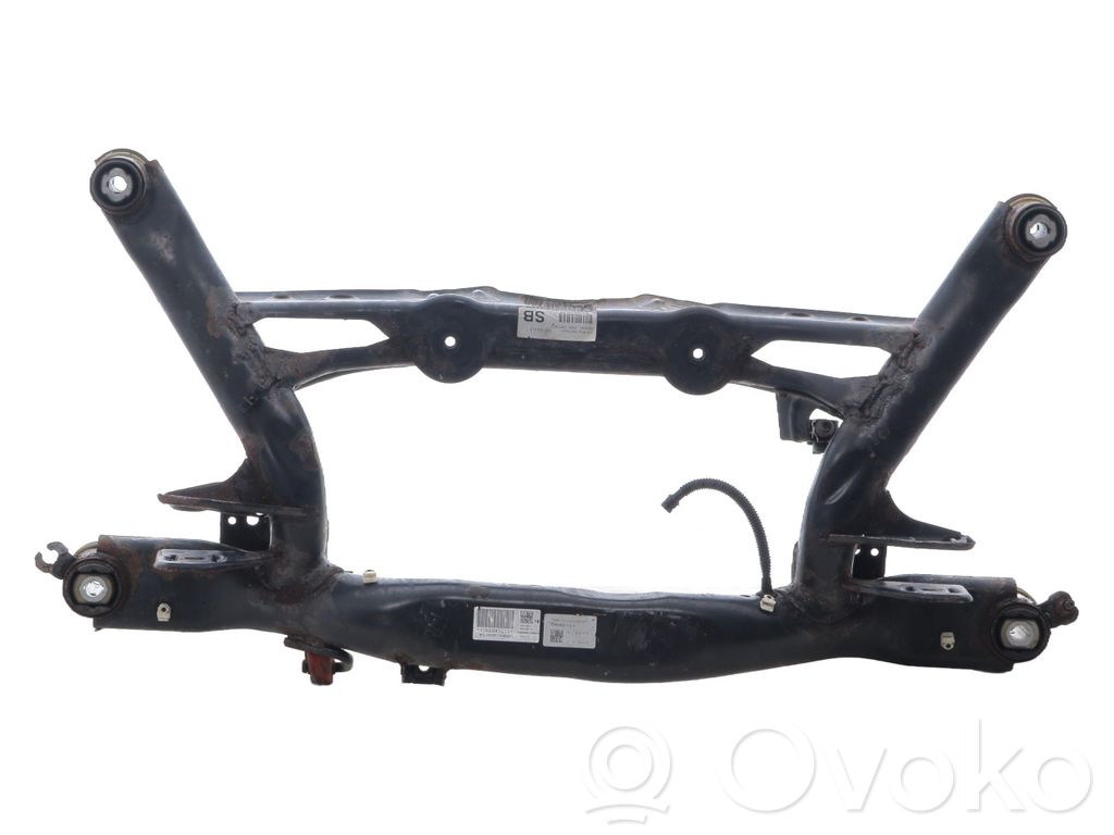 Volkswagen Golf VII Galinis traversas 