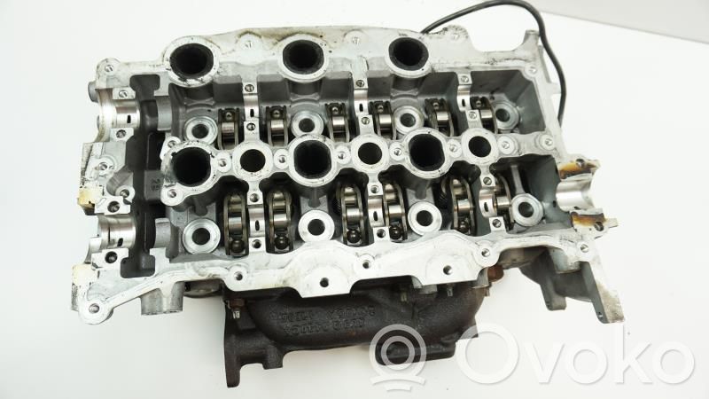 Peugeot 607 Engine head 