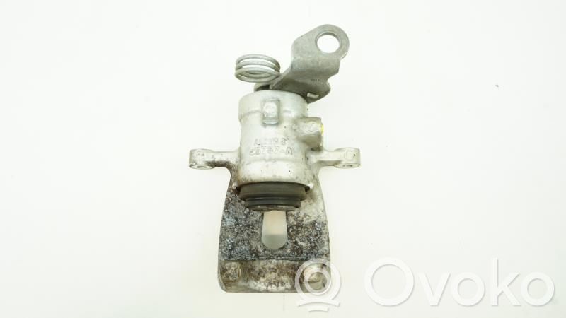 Opel Corsa E Galinis suportas 