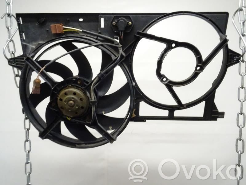 Peugeot Expert Elektrinis radiatorių ventiliatorius 
