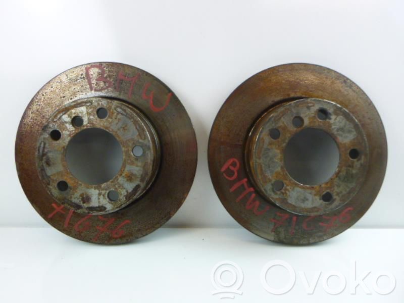 BMW 1 E81 E87 Rear brake disc 