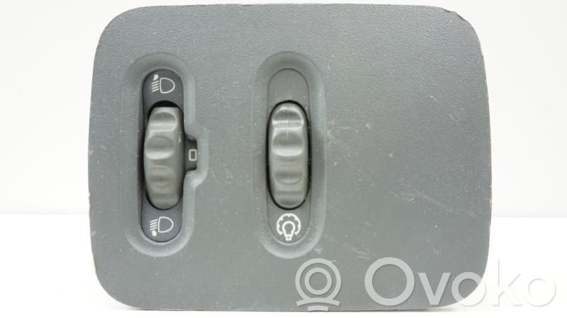 Renault Clio II Light switch 