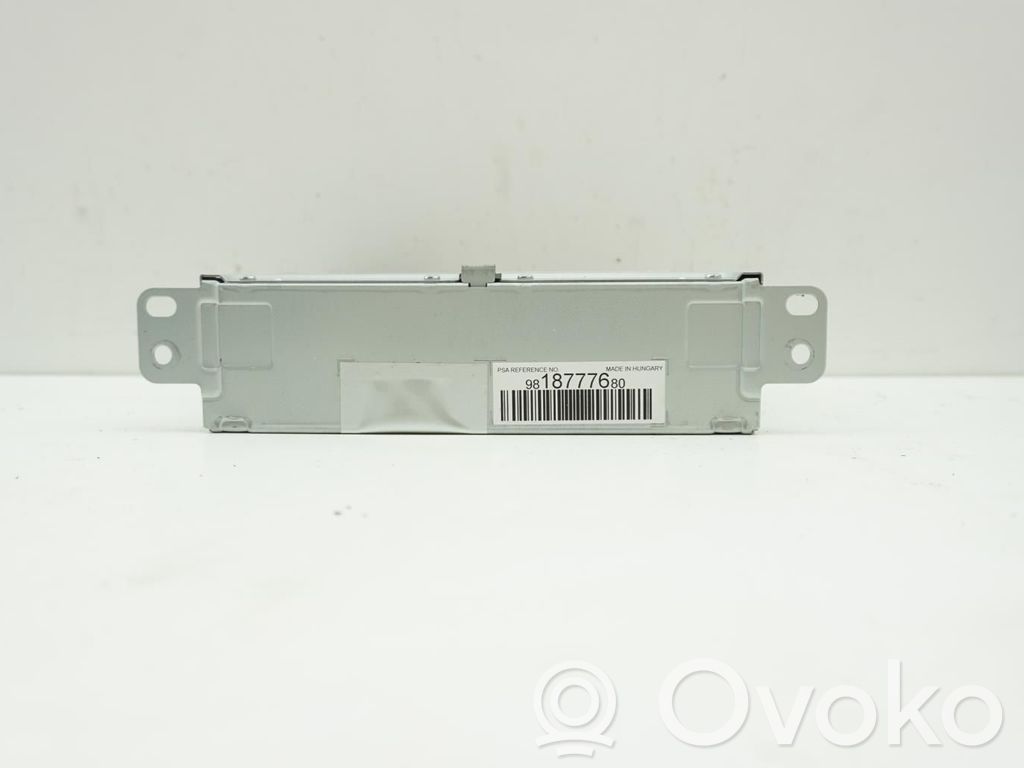 Peugeot Expert Panel / Radioodtwarzacz CD/DVD/GPS 