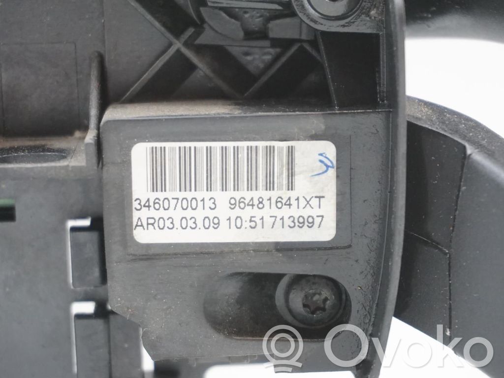 BMW 1 E82 E88 Rokturu komplekts 