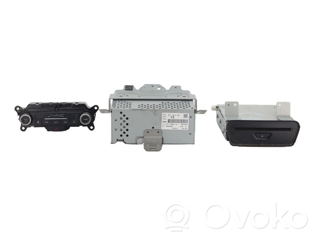 Ford Transit -  Tourneo Connect Panel / Radioodtwarzacz CD/DVD/GPS 
