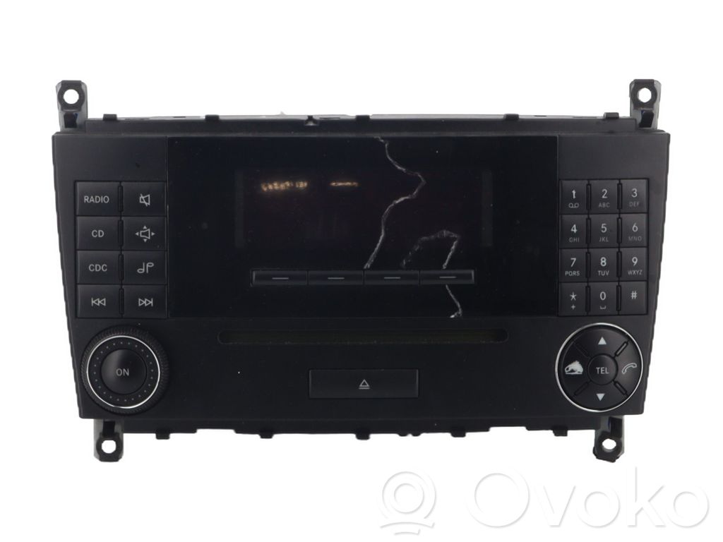 Mercedes-Benz C W203 Panel / Radioodtwarzacz CD/DVD/GPS 