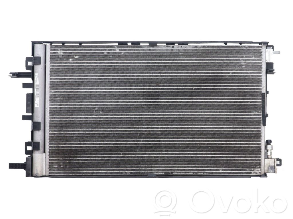 Opel Insignia A Radiator răcire A/C (condensor) 