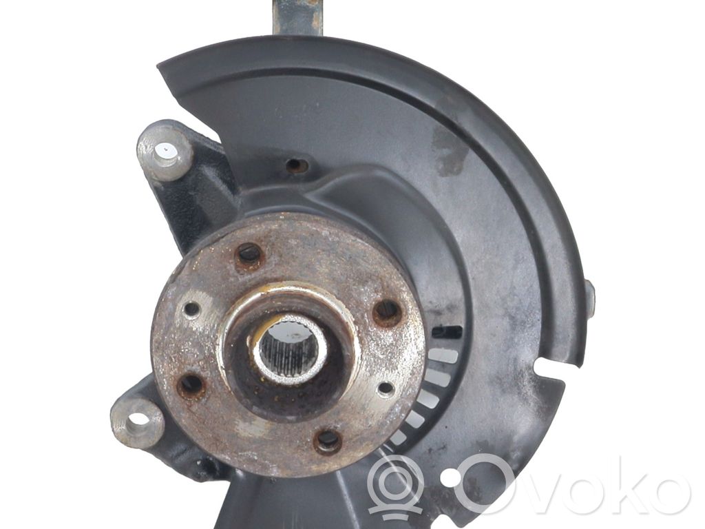 Renault Clio V Achsschenkel vorne 