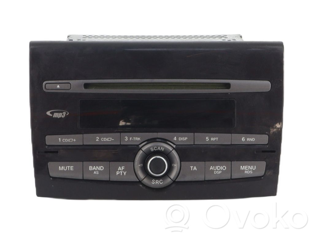 Fiat Bravo Panel / Radioodtwarzacz CD/DVD/GPS 