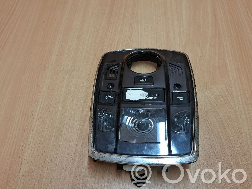 Peugeot 508 Front seat light 