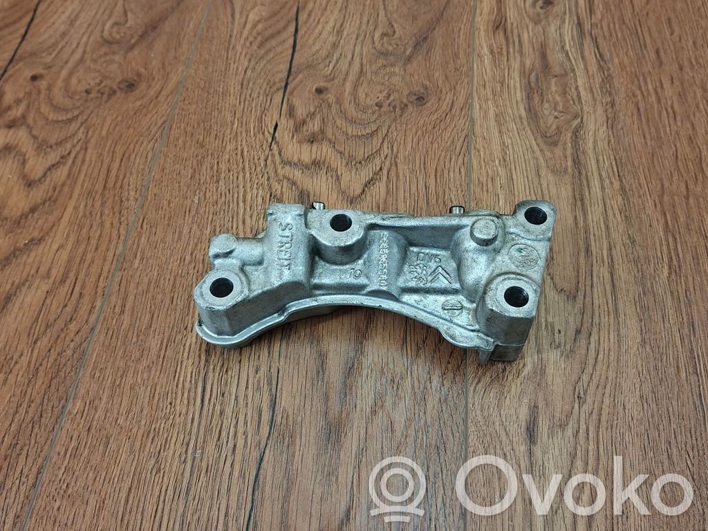 Peugeot 508 Engine mounting bracket 