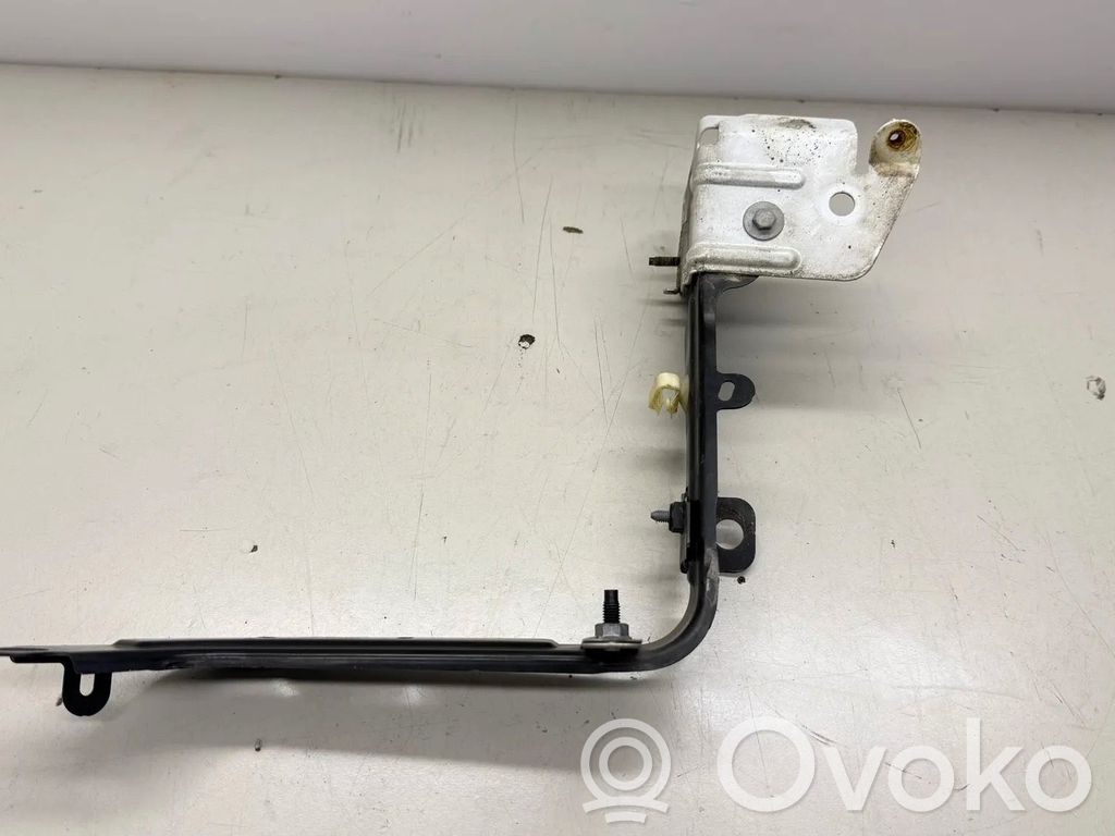 Renault Espace V (RFC) Bridă fixare aripă față 