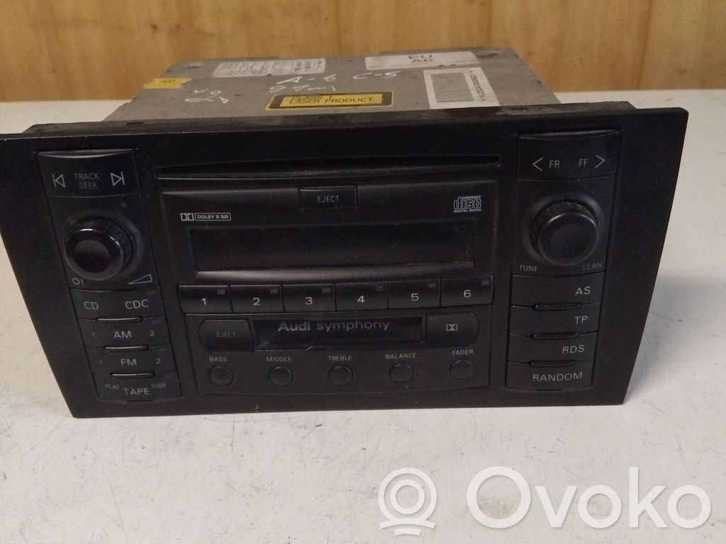 Panel / Radioodtwarzacz CD/DVD/GPS   4B0035195,15667,CQLA1821L