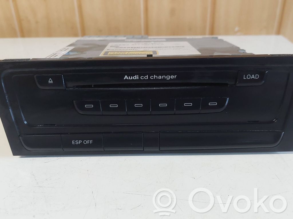 Audi A4 S4 B8 8K Radio/CD/DVD/GPS head unit 