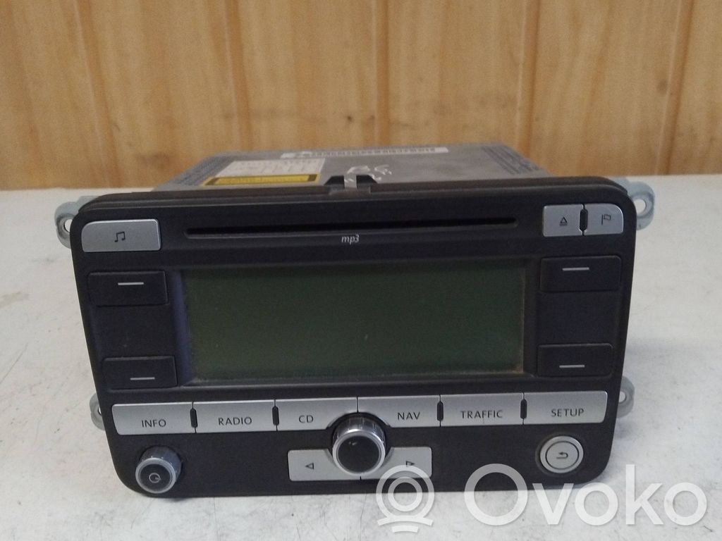 Volkswagen PASSAT B6 Panel / Radioodtwarzacz CD/DVD/GPS 