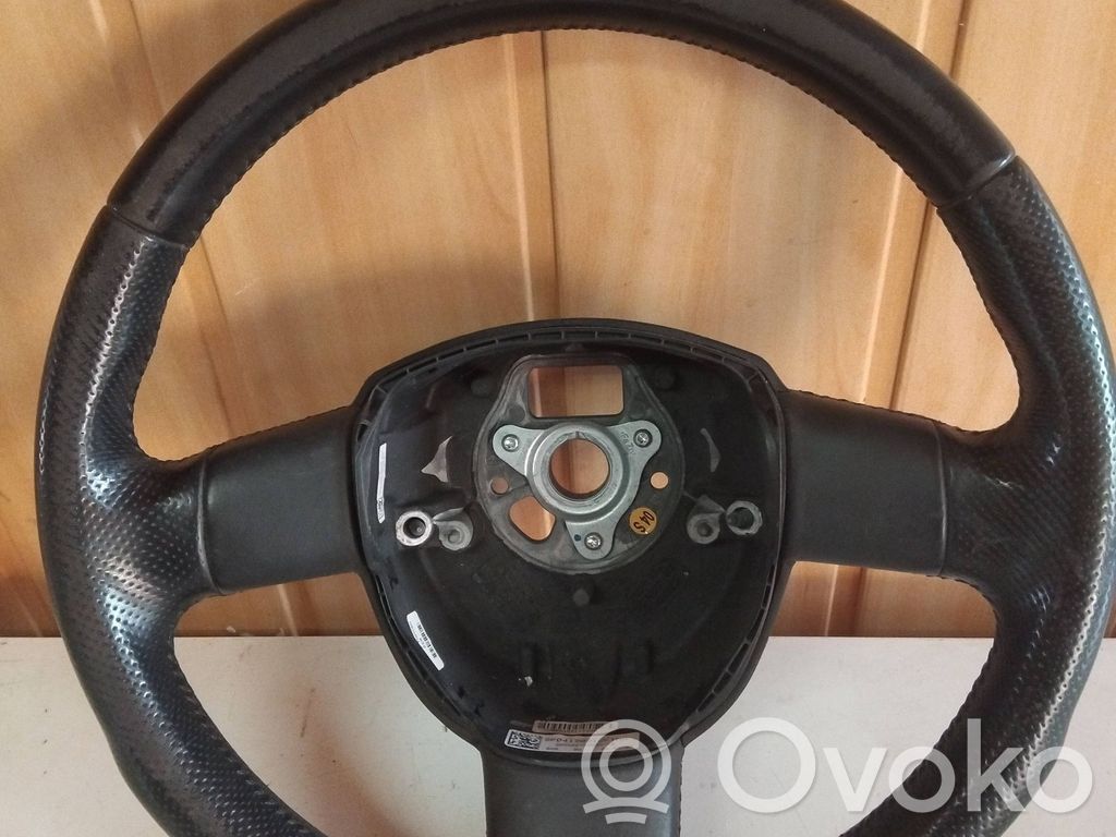 Audi A3 S3 8P Steering wheel 