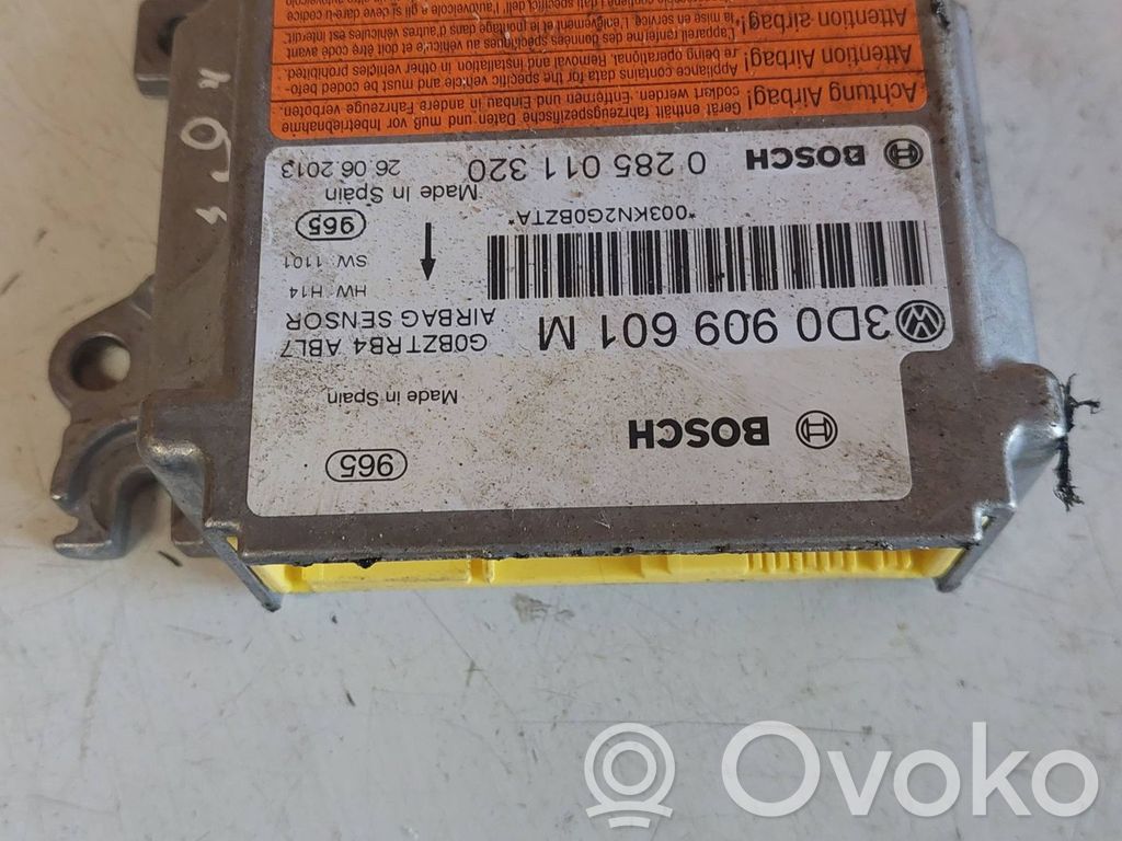 Airbag control unit/module   3D0909601M,0285011320,003NN2G0BZTA
