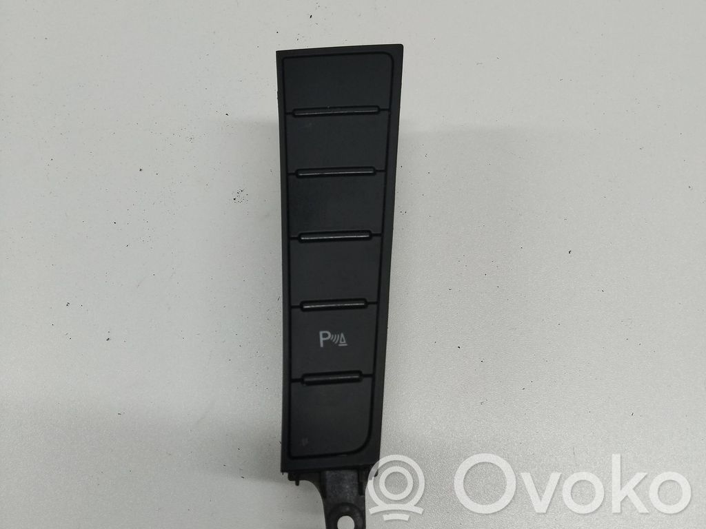 Volkswagen PASSAT B7 Interruptor del sensor de aparcamiento (PDC) 
